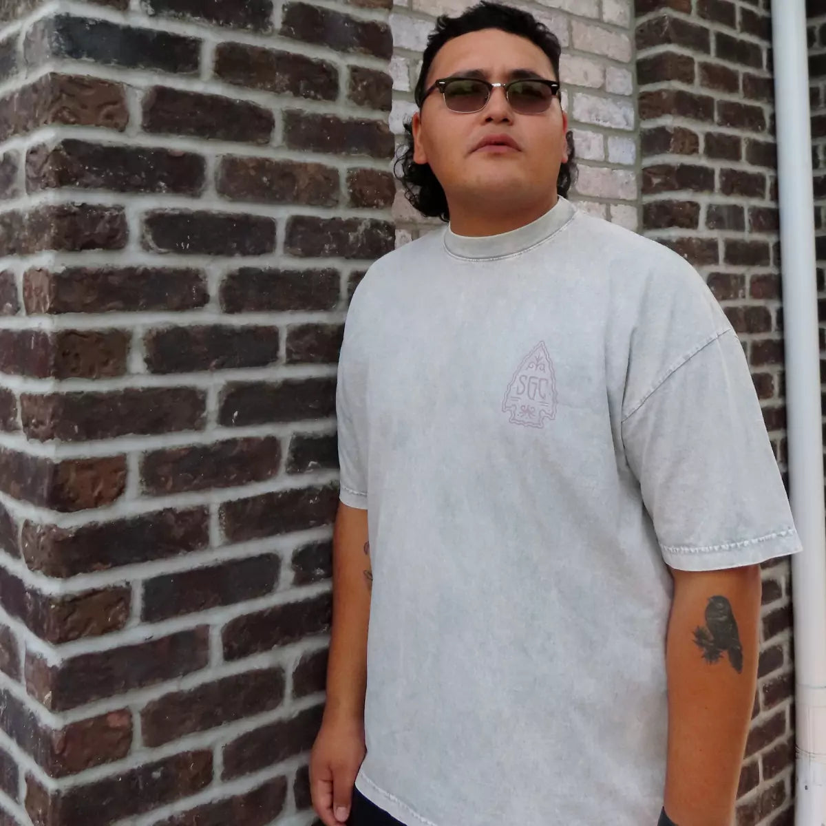 Arrowhead Tee | Multiple Colours
